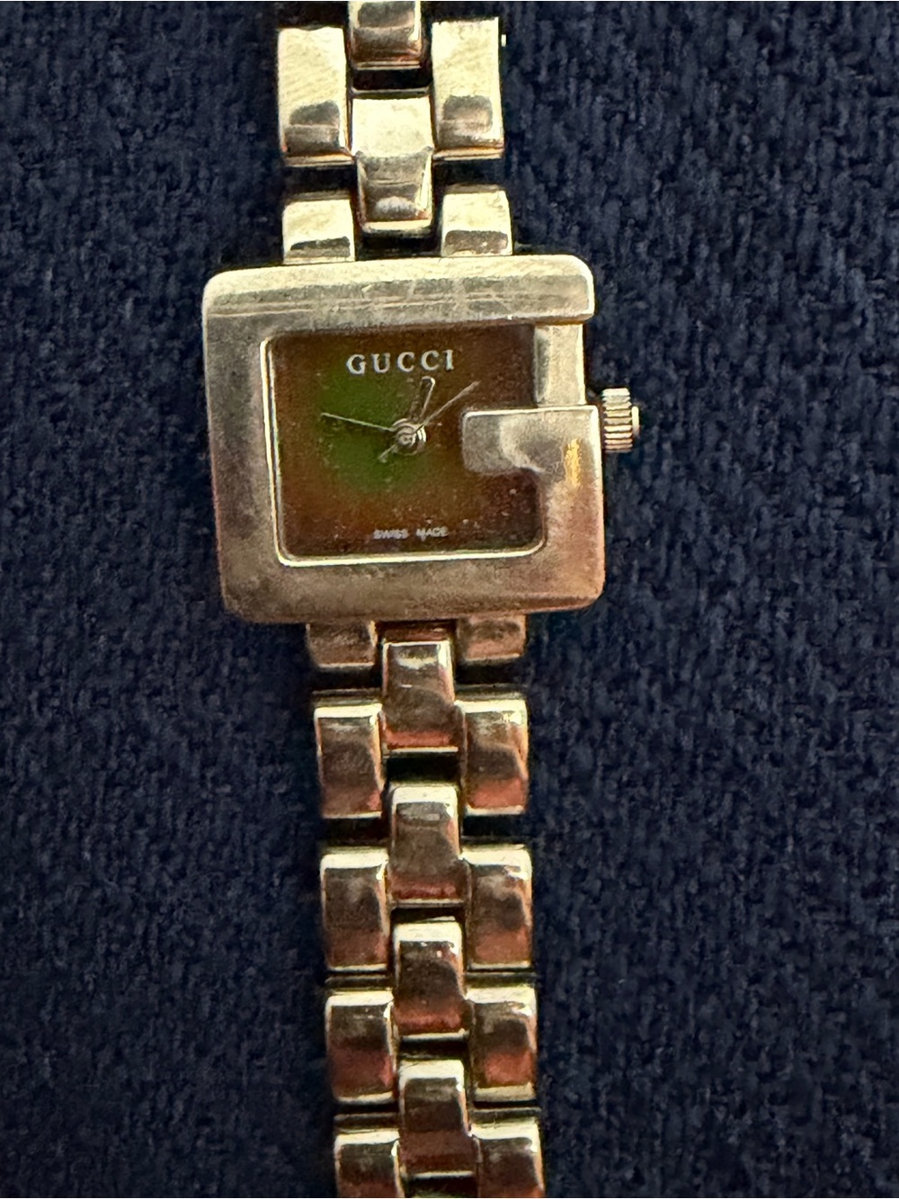 Gucci Silver Bracelet Watch with Green Dial - Picture 2 of 6
